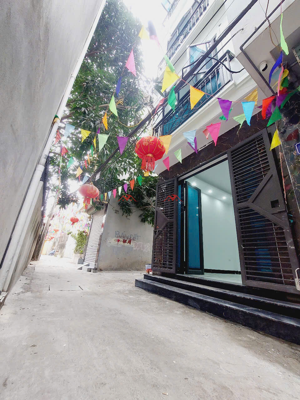 Bán nhà 4 tầng Tổ 4 Nhân Huệ – Đồng Mai