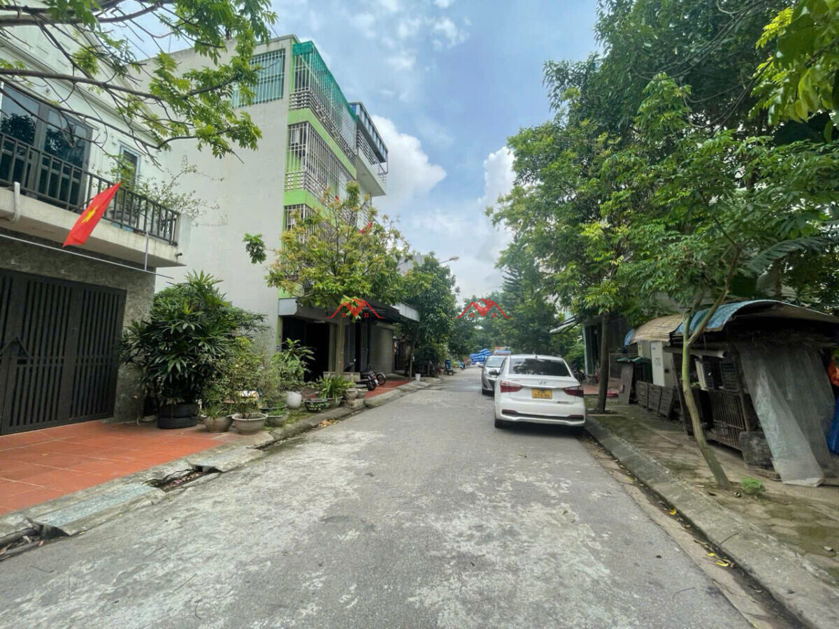 50m khu Dịch Vụ Biên Giang – Hà Đông