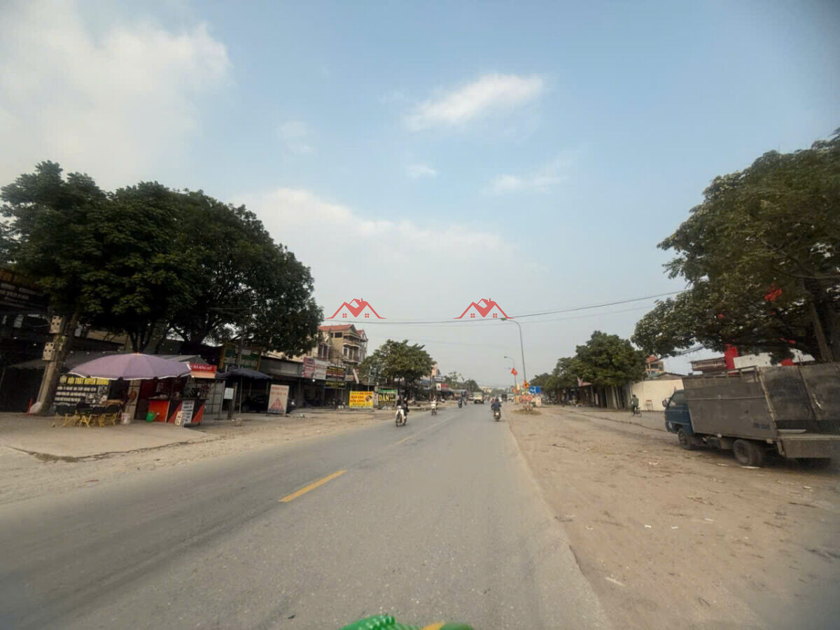 56.3m Mặt đường Kinh Doanh QL6A –  Nghĩa Hảo – Phú Nghĩa – Chương Mỹ – Hà Nội