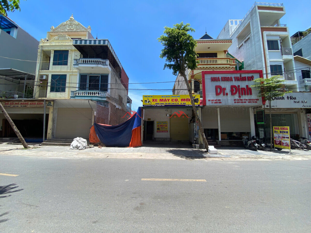 135m Mặt đường kinh doanh Chúc Lý – Ngọc Hòa – Hà Nội