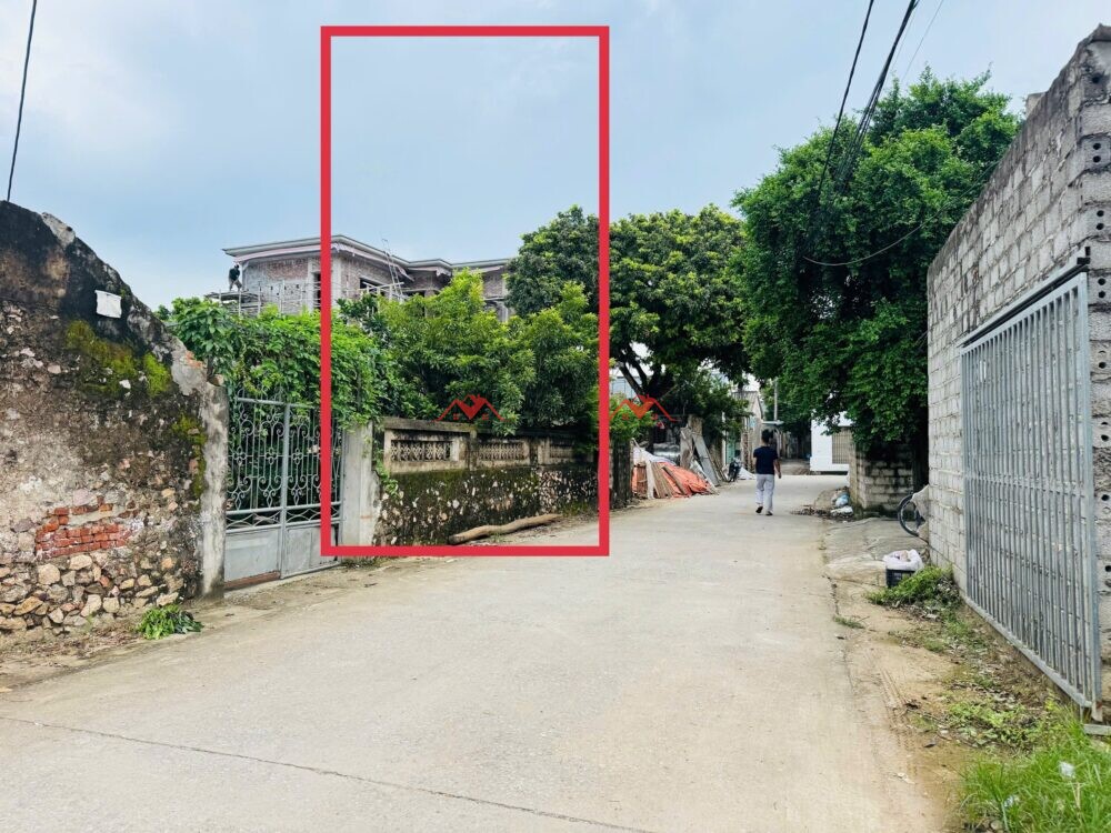 113,9m Nam Phương Tiến. Xuân Mai. Hà Nội