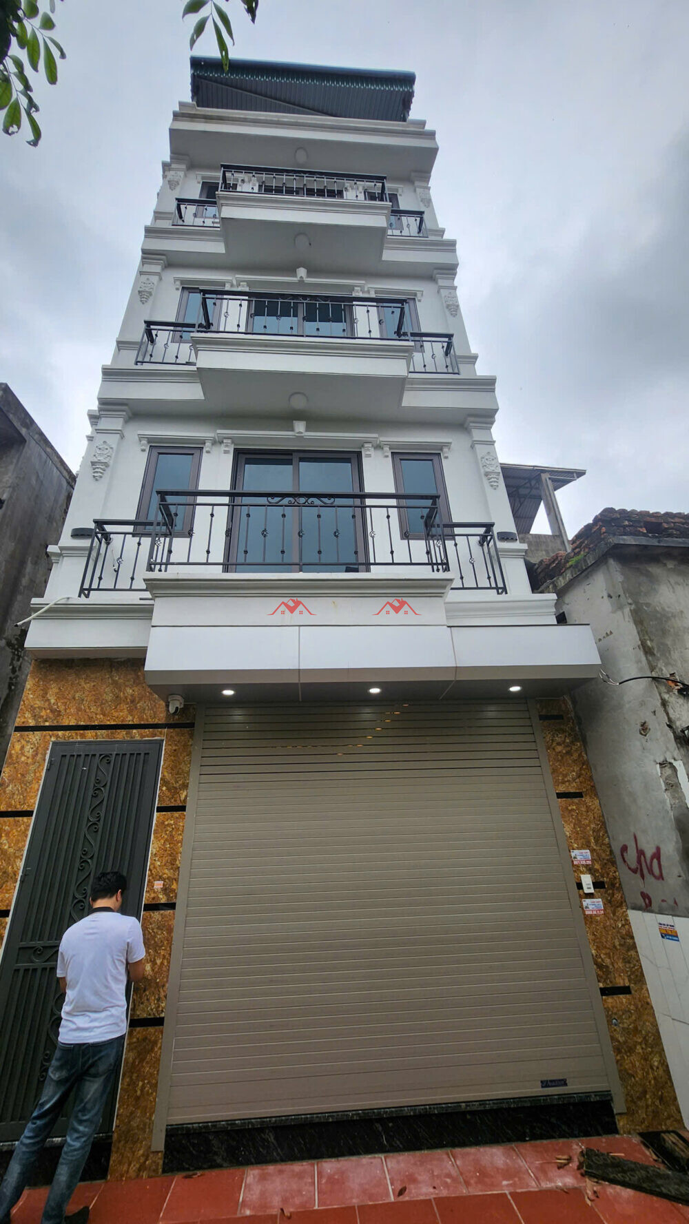 Nhà 5 tầng CĂN GÓC 42m2 – PHÚ LƯƠNG