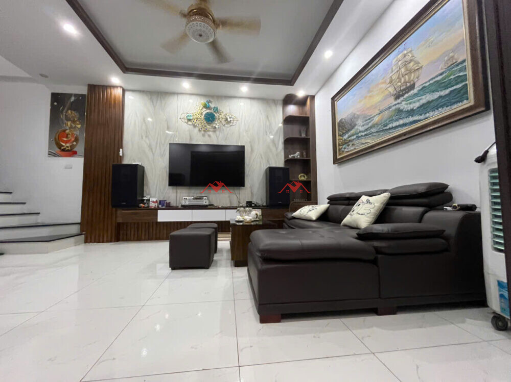 Nhà 32.6m Chúc Đồng 2 – Thụy Hương – Chương Mỹ