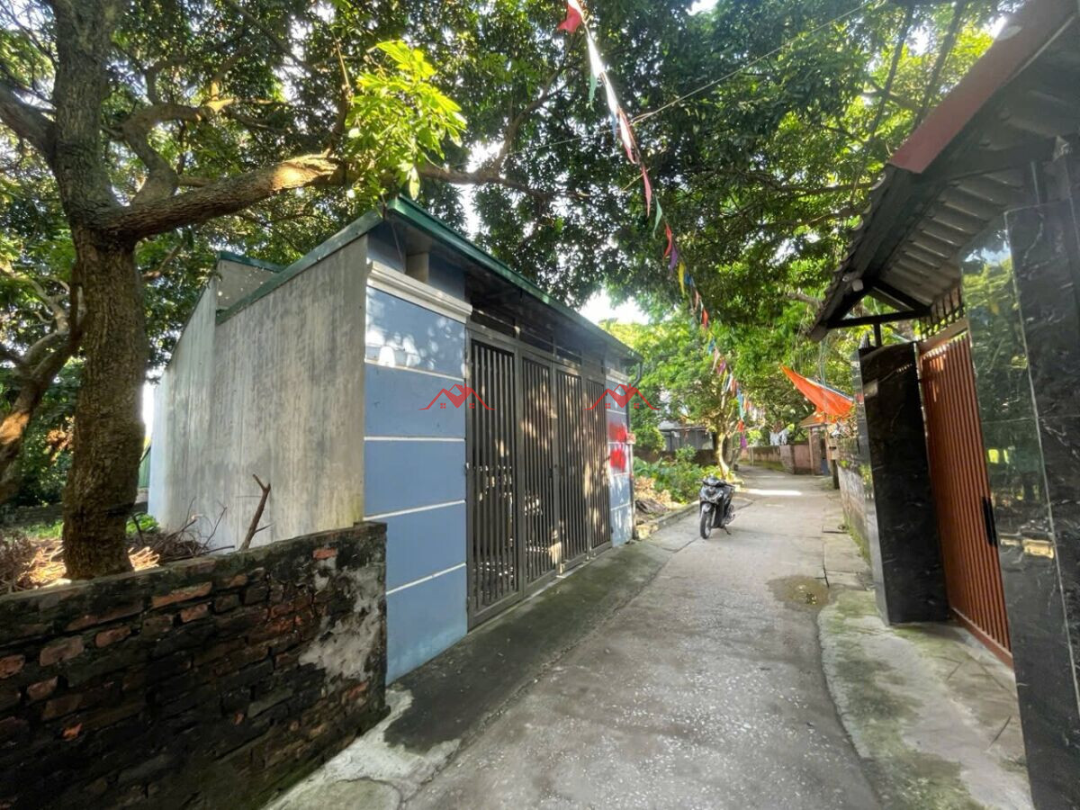 Nhà Phụng Châu. Chương Mỹ