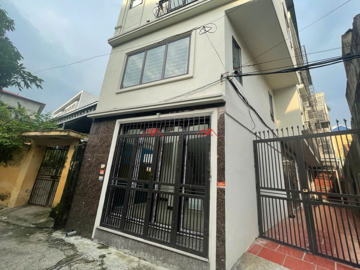 Nhà 3 tầng 30m2 tại Thị Trấn Chúc Sơn – Chương Mỹ – Hà Nội