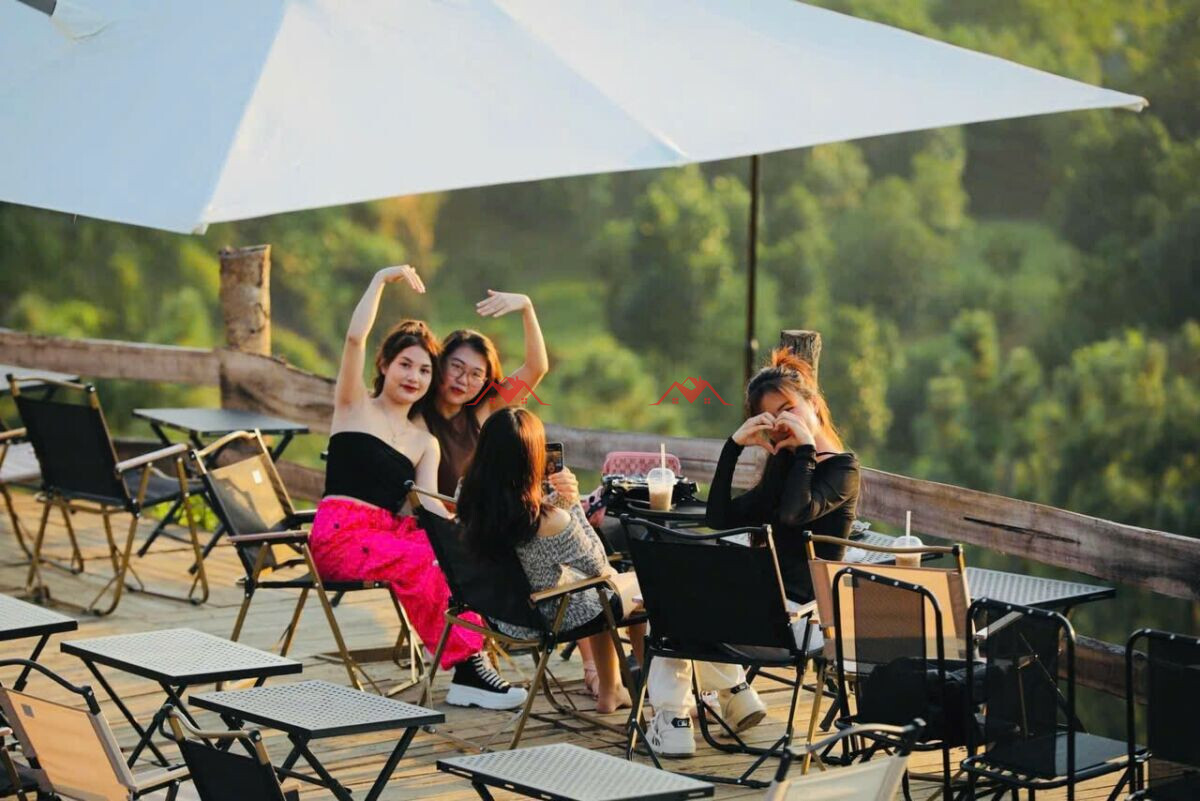 298m2 lô góc 3 mặt tiền. Tiên Phương. Chương Mỹ.